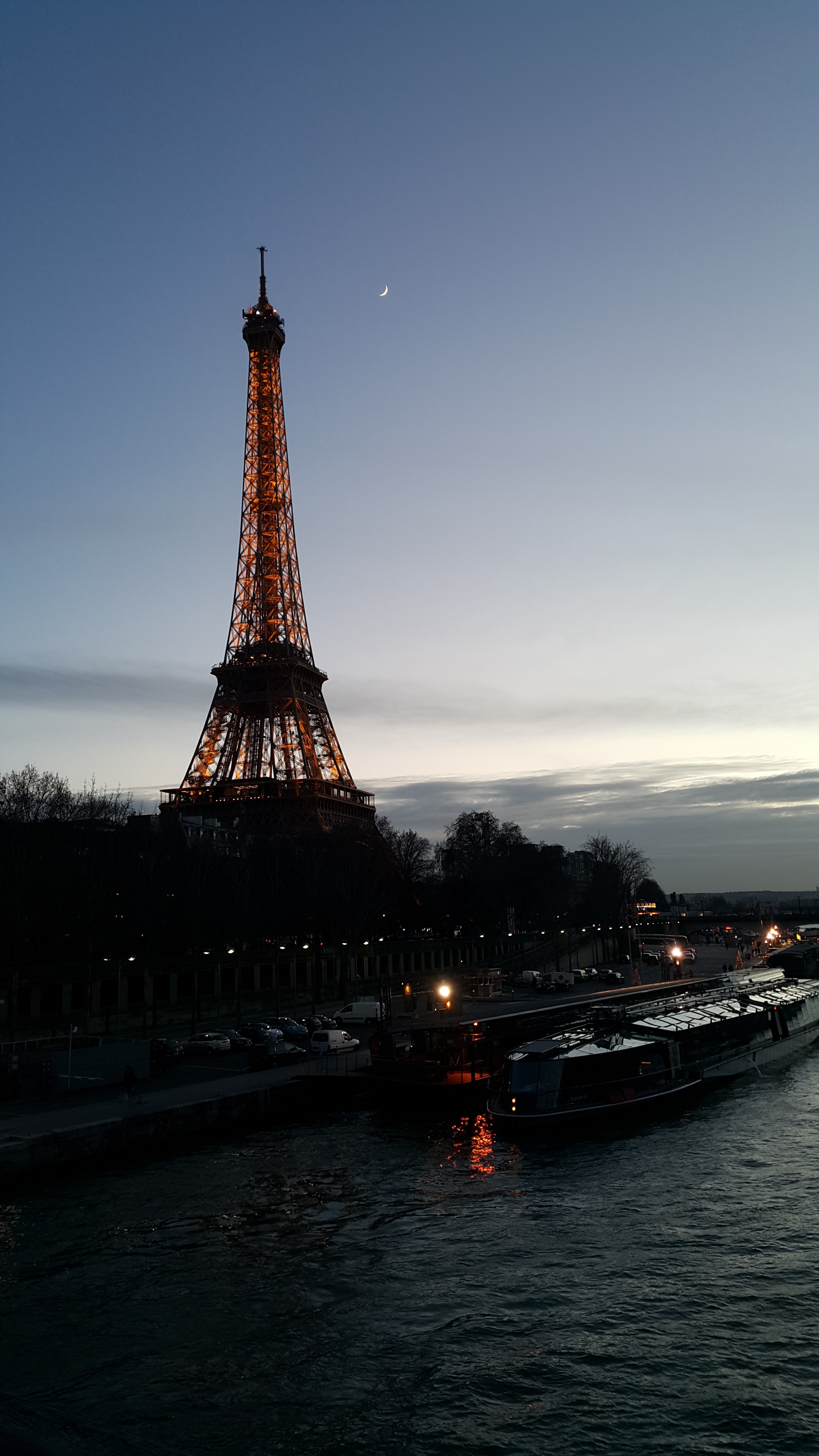 힘들었지만 다시 가고싶은 바르셀로나&파리 6박8일 허니문