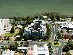 더블트리 바이 힐튼 케언즈