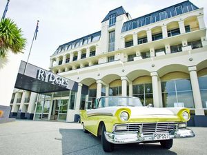 리지스 레이크앤드 리조트