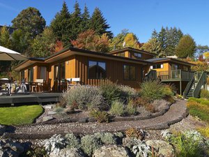 와나카 스프링 롯지