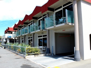 더 화이트 모프