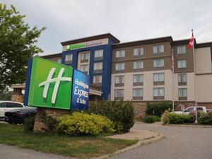 홀리데이 인 익스프레스 앤드 스위트 헌츠빌