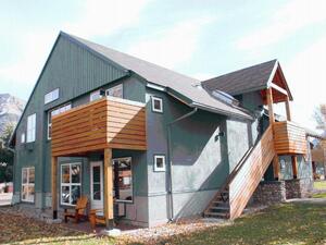 워터톤 레이크 로지 리조트