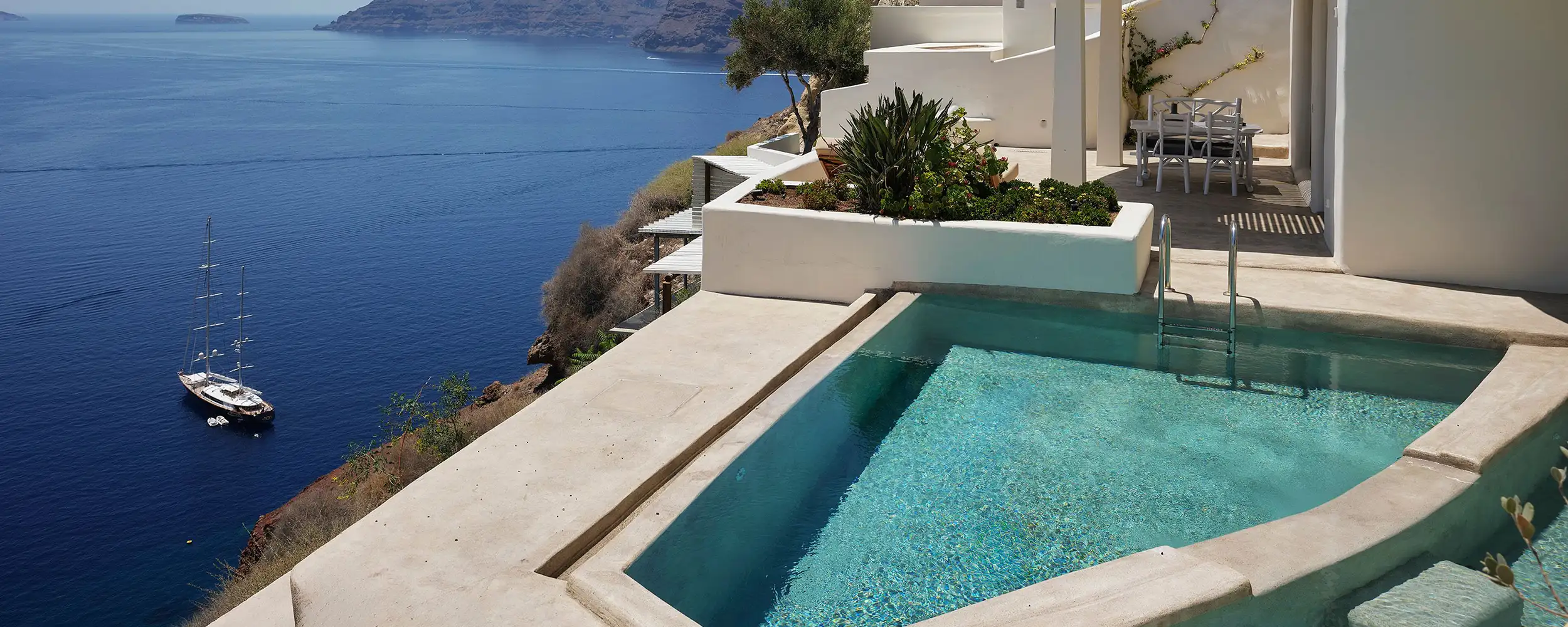 Andronis Luxury Suites