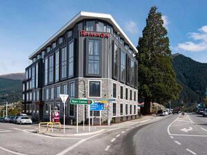라마다 퀸스타운 센트럴