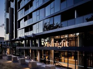미드나이트 호텔