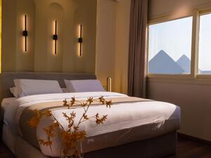 스파이어 웨스트 호텔