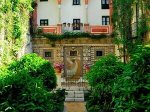 호텔 라스 카사스 데 라 후데리아