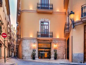 더 발렌시아 코레트헤리아