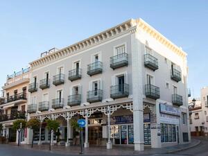 호텔 플라자 카나바